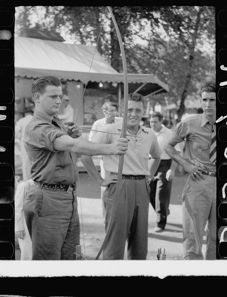 Archery concession, Central Iowa 4-H Club fair, Marshalltown, Iowa. Sourced from the Library of Congress.