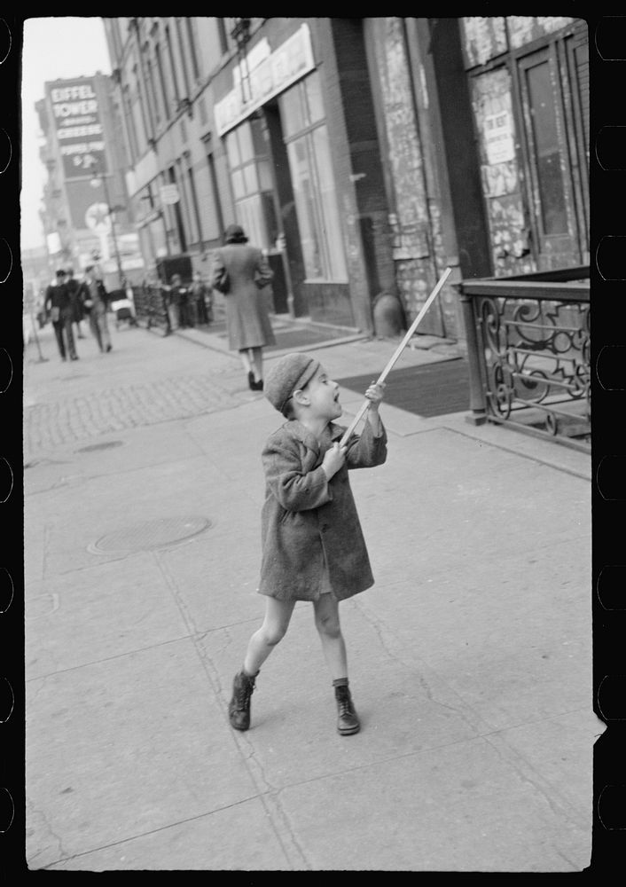 [Untitled photo, possibly related to: Children playing, New York City, New York]. Sourced from the Library of Congress.