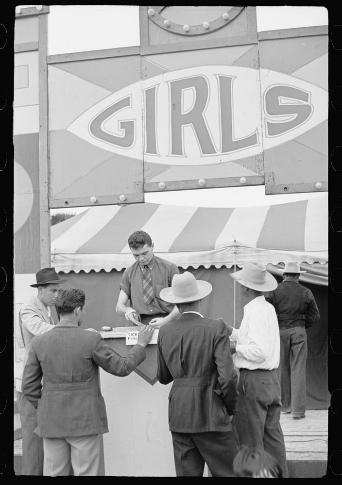 Ticket sellers, carnival, Brownsville, Texas. Sourced from the Library of Congress.