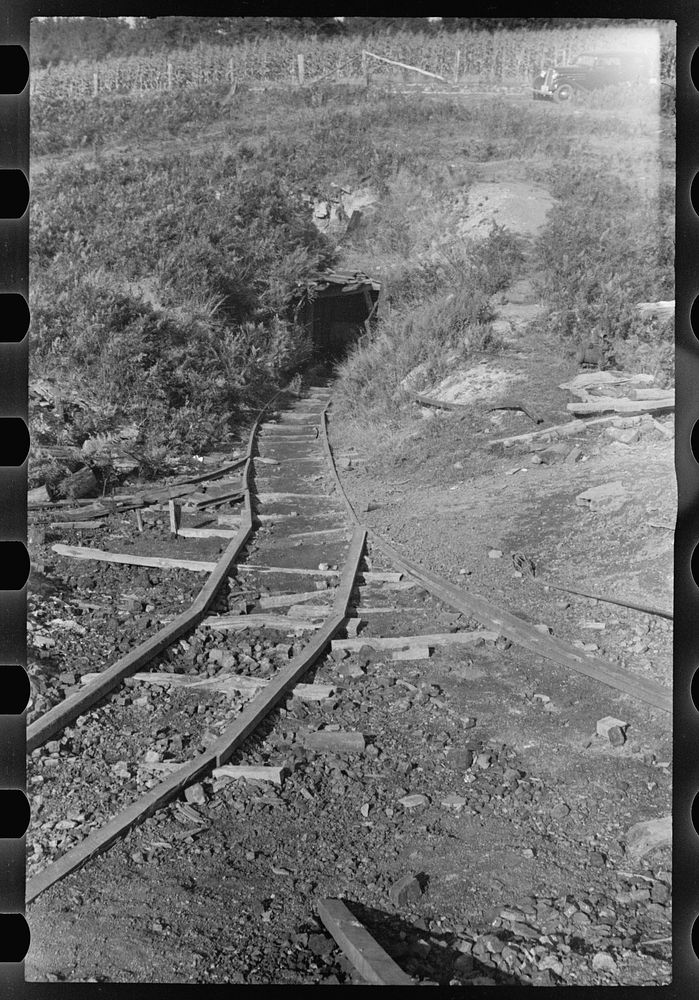 Abandoned coal mine, Garrett County, Maryland. Sourced from the Library of Congress.
