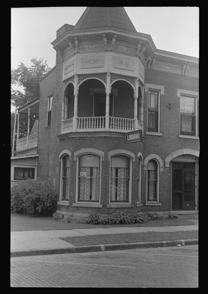 Home converted to lodging house Marysville, Ohio. Sourced from the Library of Congress.