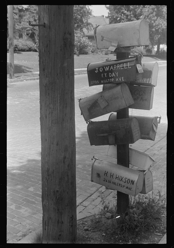 Mailboxes, central Ohio (see general caption). Sourced from the Library of Congress.
