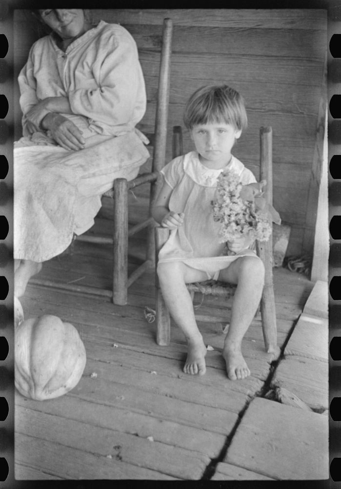 Laura Minnie Lee Tengle, Hale County, Alabama. Sourced from the Library of Congress.