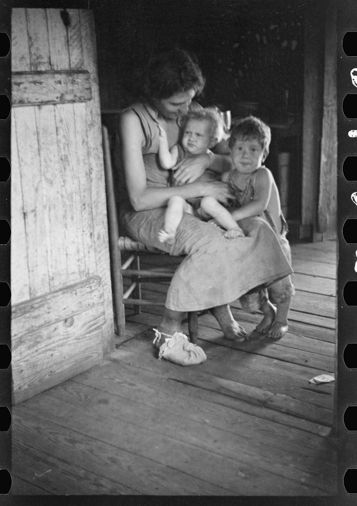 [Untitled photo, possibly related to: Lily Rogers Fields and children. Hale County, Alabama]. Sourced from the Library of…