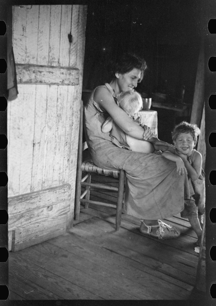 [Untitled photo, possibly related to: Lily Rogers Fields and children. Hale County, Alabama]. Sourced from the Library of…