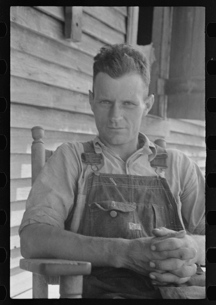 [Untitled photo, possibly related to: Floyd Burroughs, Hale County, Alabama]. Sourced from the Library of Congress.