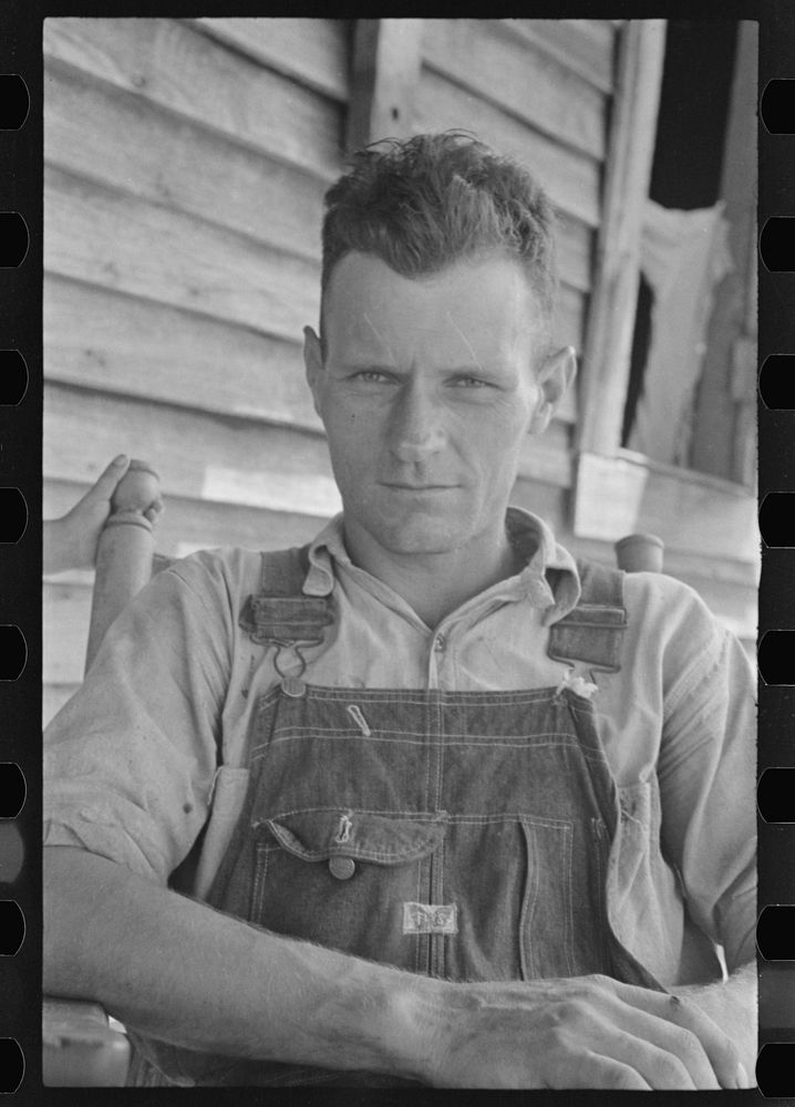 Floyd Burroughs, Hale County, Alabama. Sourced from the Library of Congress.