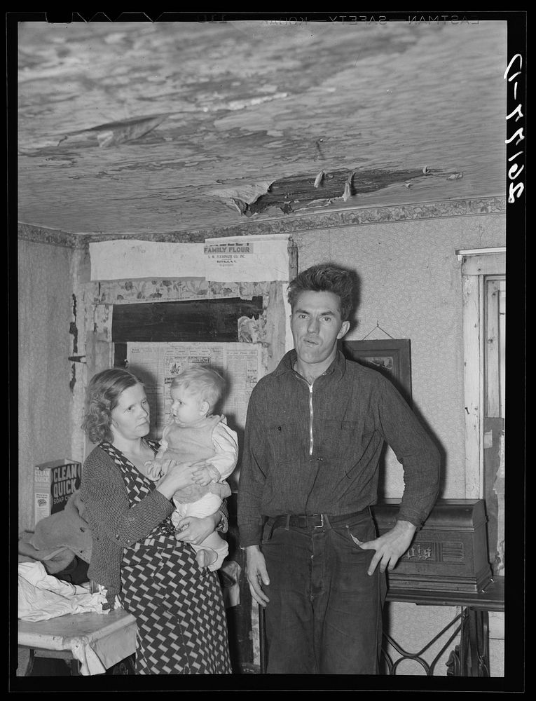 George Deacon, wife and baby. Oswego County, New York. Sourced from the Library of Congress.