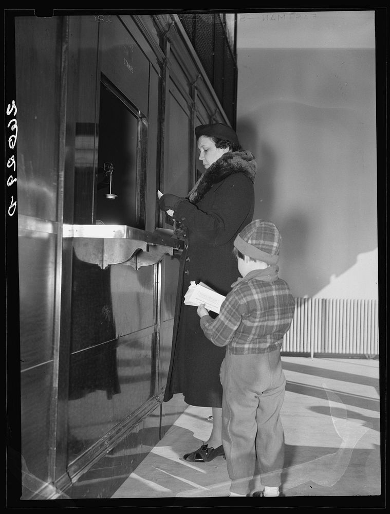 Post office. Greenbelt, Maryland. Sourced from the Library of Congress.