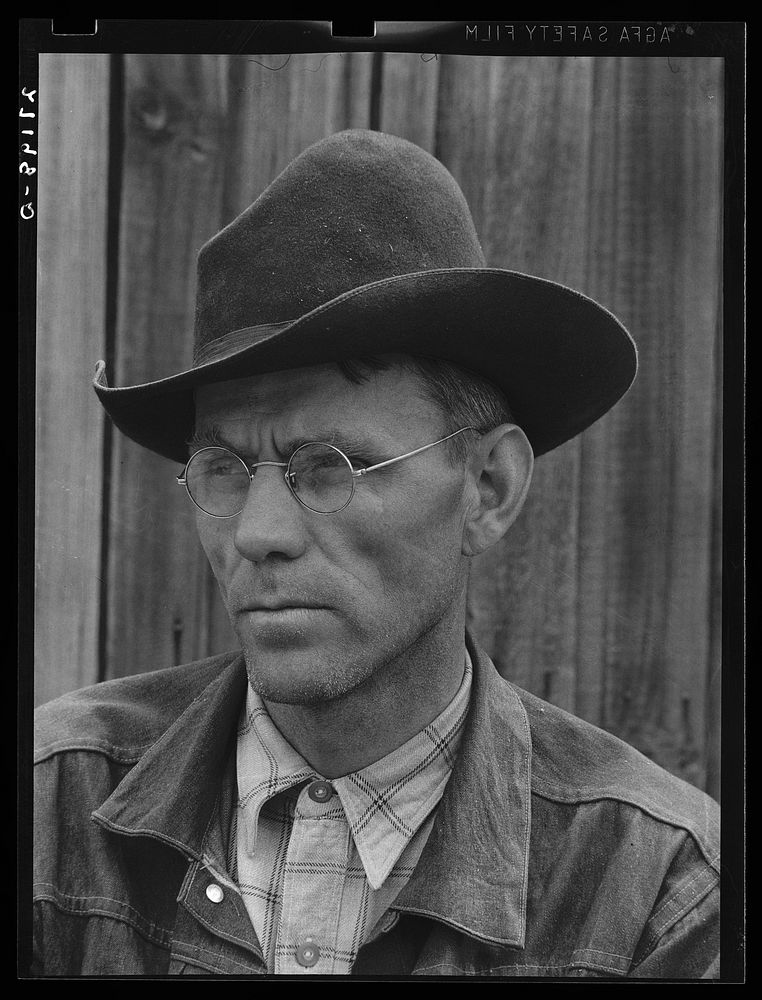 Walter Latta guides fishing and hunting parties. Bozeman, Montana. Sourced from the Library of Congress.
