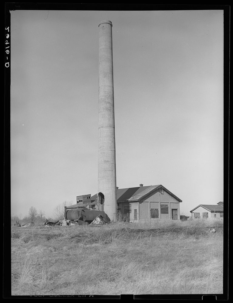Western Coal Company mine number two--abandoned. Franklin County, Illinois (see 26940-D). Sourced from the Library of…