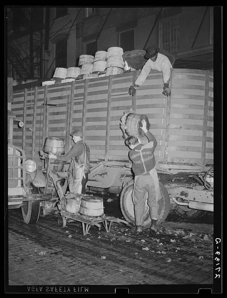 Fruit auction. Produce market, Pier 29, New York City. Sourced from the Library of Congress.
