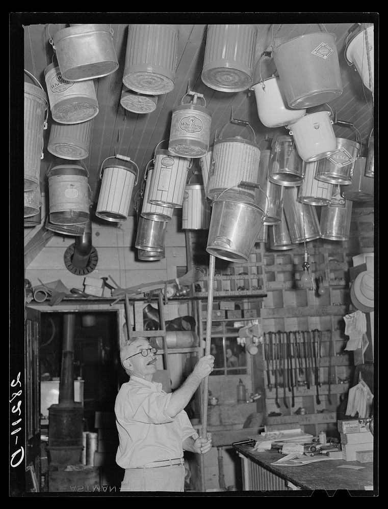 Hardware store. Grundy Center, Iowa. Sourced from the Library of Congress.