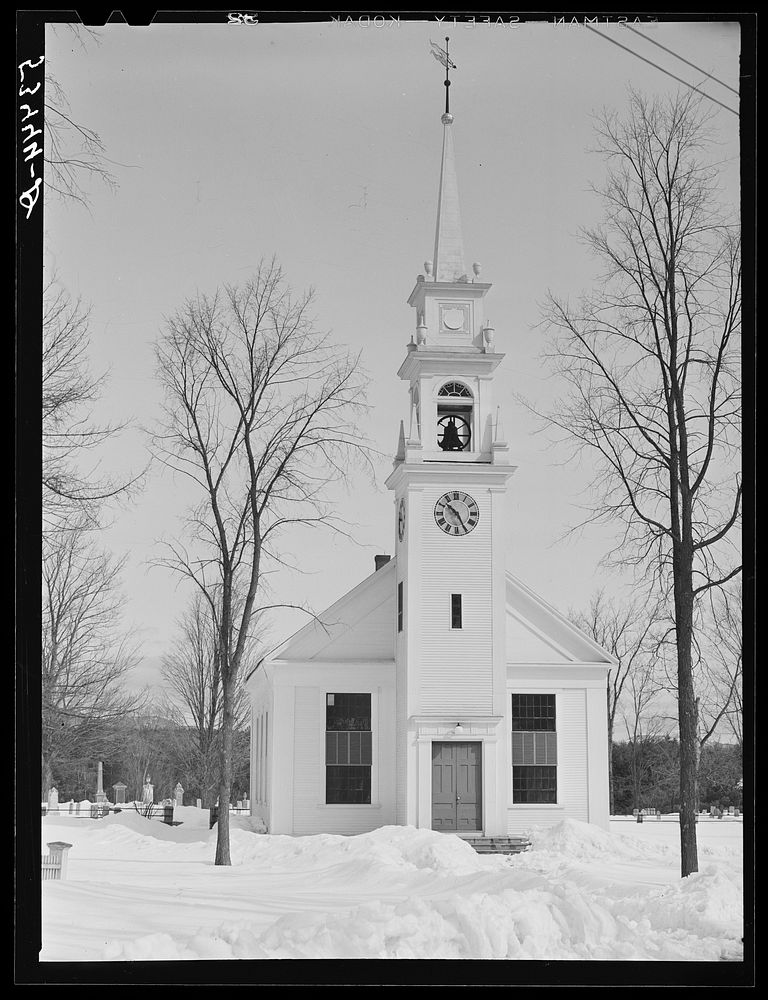 [Untitled photo, possibly related to: Church in Center Sandwich, New Hampshire]. Sourced from the Library of Congress.