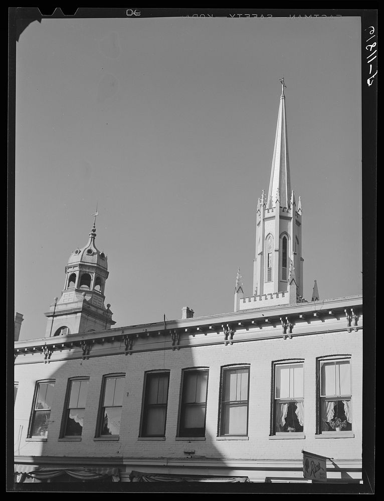 [Untitled photo, possibly related to: Frankfort, Kentucky]. Sourced from the Library of Congress.