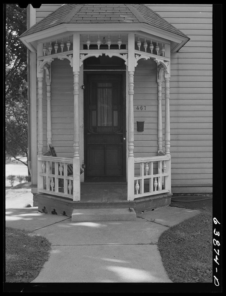 Front porch. Elgin, Illinois. Sourced from the Library of Congress.