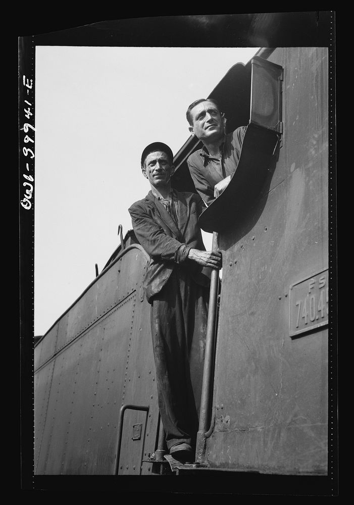 Workers on a train in Sicily. Sourced from the Library of Congress.