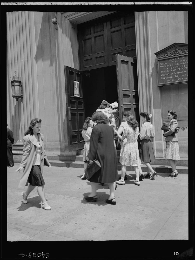 New York, New York. June 6, 1944. Noon mass at Saint Vincent de Paul's Church on D-day. Sourced from the Library of Congress.