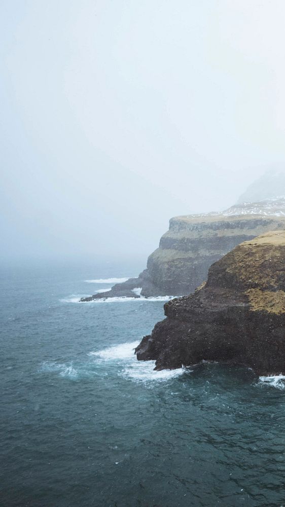 Nature iPhone wallpaper background, M&uacute;lafossur waterfall in the Faroe Islands