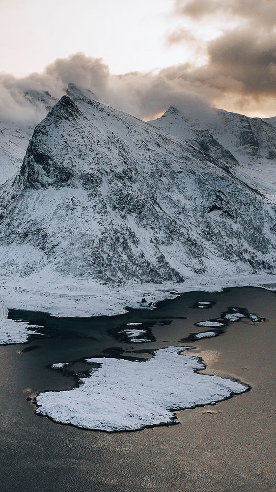 Mountain iPhone wallpaper background, Sakrisøy island, Norway