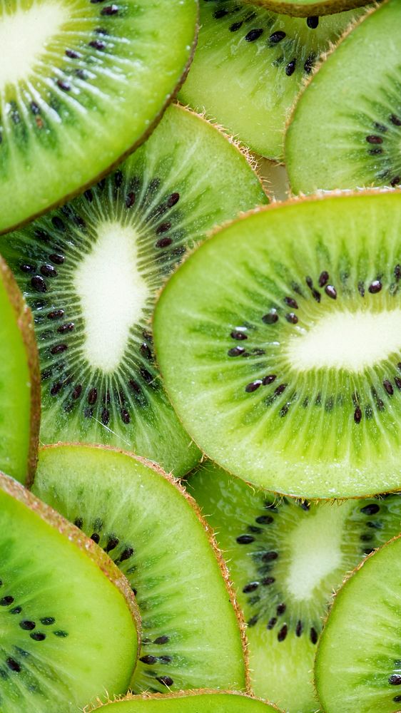 Food phone wallpaper background, fresh slices of kiwi