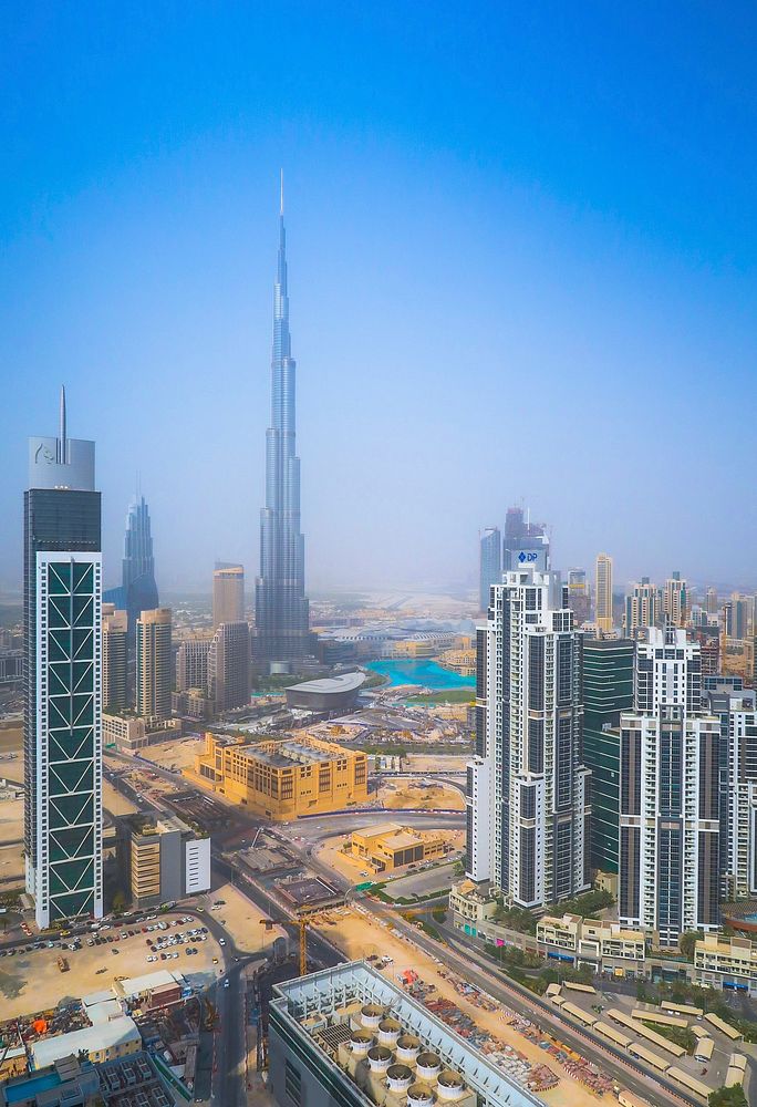 Burj Khalifa, Dubai. Original public domain image from Wikimedia Commons