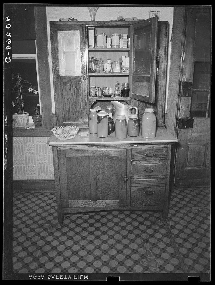 lancaster-county-pennsylvania-cabinet-kitchen-free-photo-rawpixel