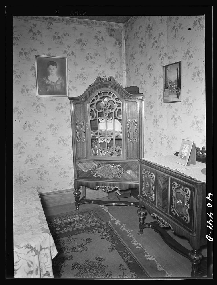 Shenandoah, Pennsylvania. A corner of a well-furnished room in Joe Gladski's home. Gladski is a miner. Sourced from the…