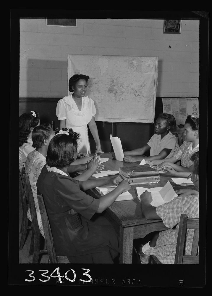Charlotte Court House, Virginia. Central High School. Social science class. Sourced from the Library of Congress.