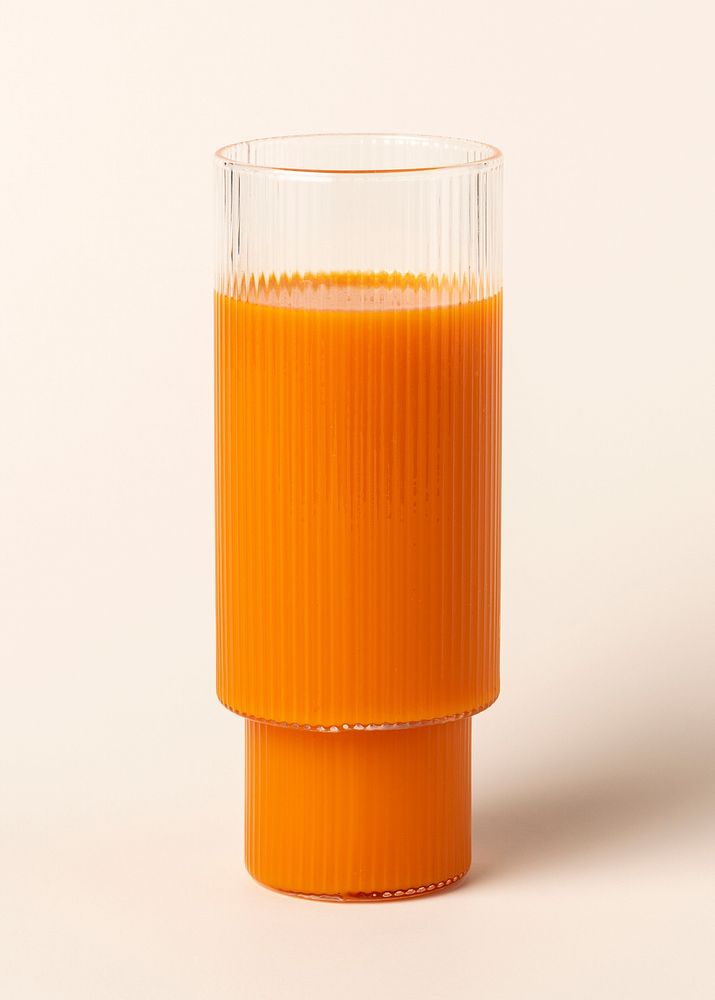 Cold pressed carrot juice