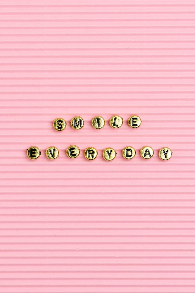 SMILE EVERYDAY beads message typography