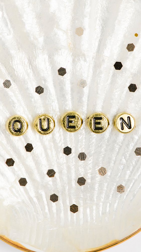 Queen word typography alphabet beads
