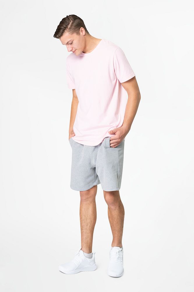 Man mockup psd wearing shirt and shorts men&rsquo;s basic wear full body side view 