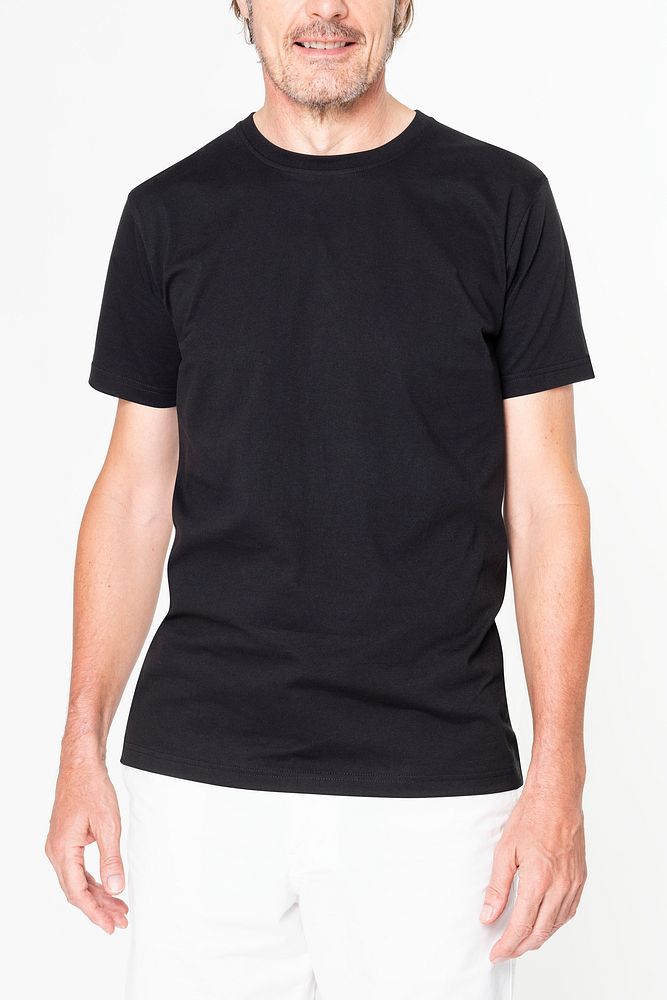 Men&rsquo;s black t-shirt casual apparel with design space