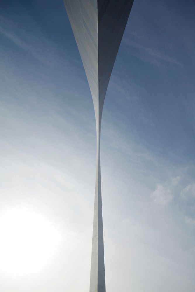 Worm’s view of the Gateway Arch.. Original public domain image from Wikimedia Commons