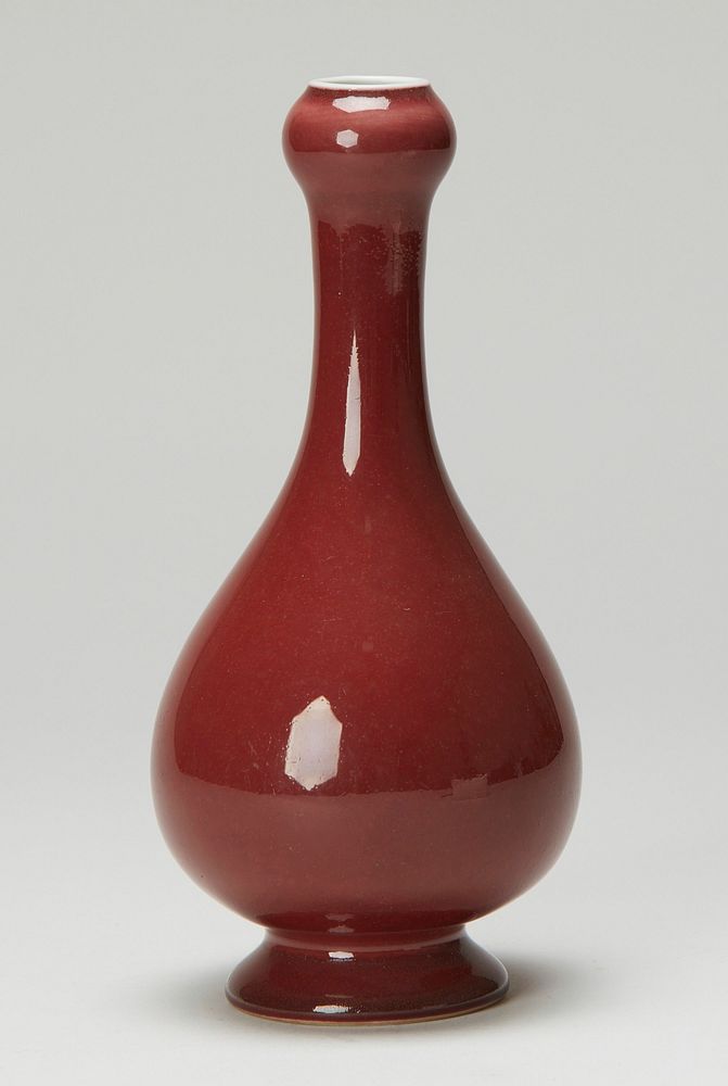 peach bloom vase. Original from the Minneapolis Institute of Art.