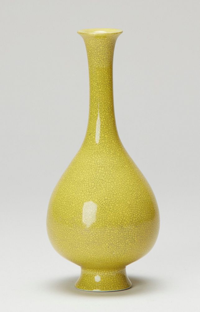Vase, crackle, imperial yellow. Original from the Minneapolis Institute of Art.