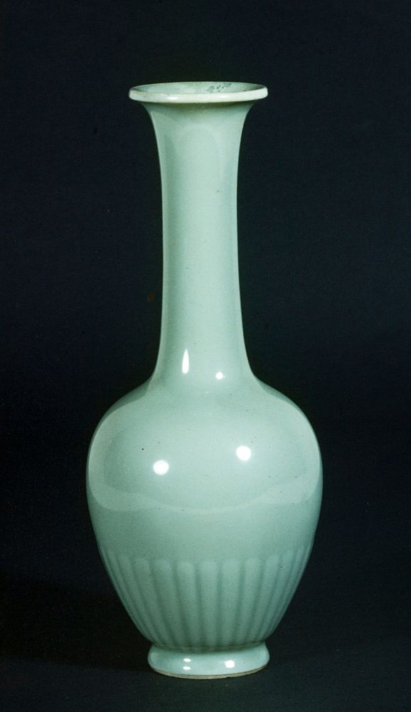Vase, sea-foam green. Original from the Minneapolis Institute of Art.