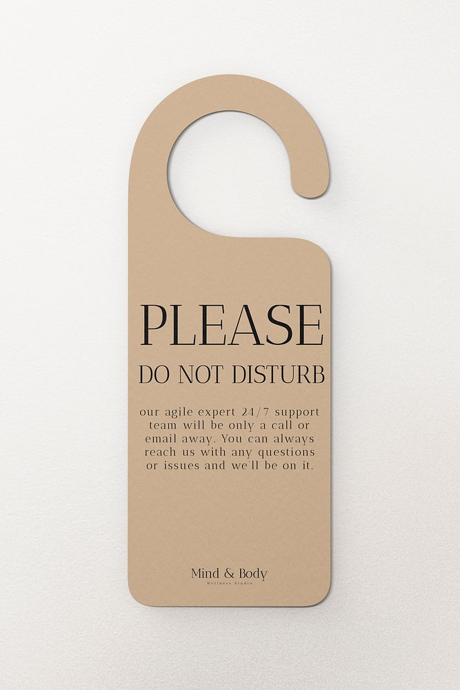 Door tag mockup, brown 3D rendering design