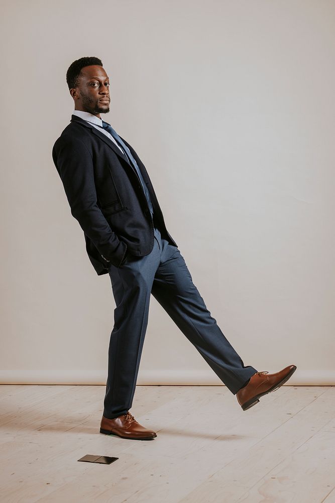 Businessman wearing navy suit, formal fashion
