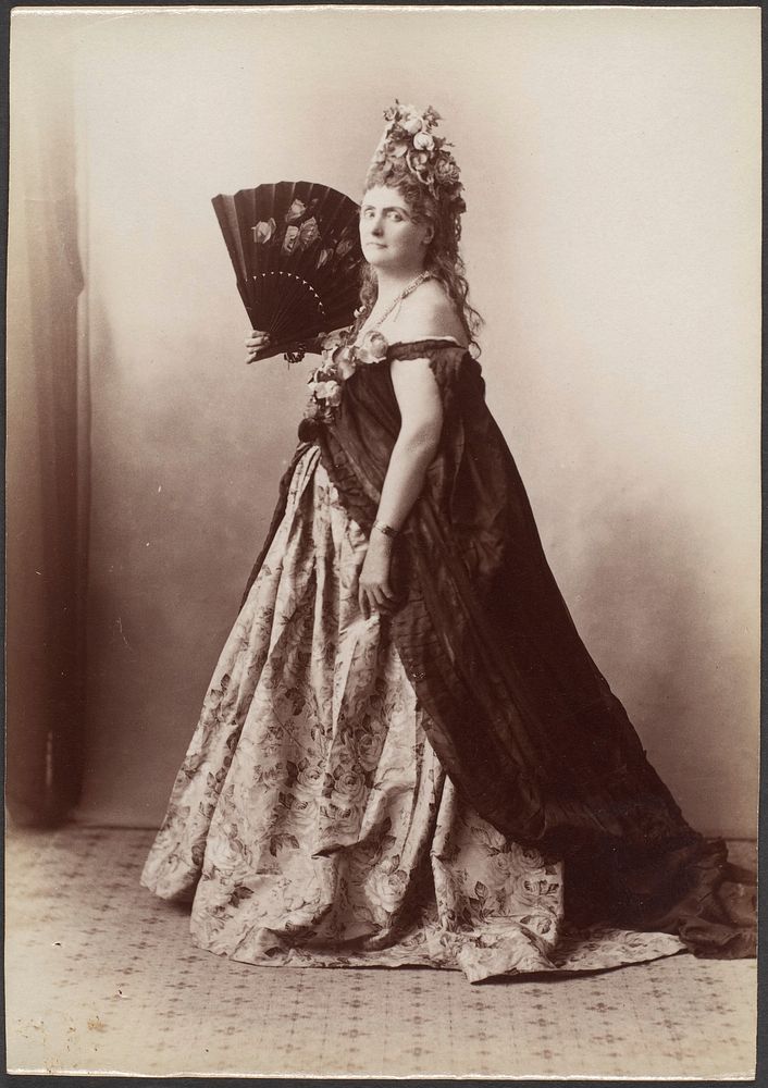 [Countess de Castiglione, from S&eacute;rie des Roses] by Pierre Louis Pierson