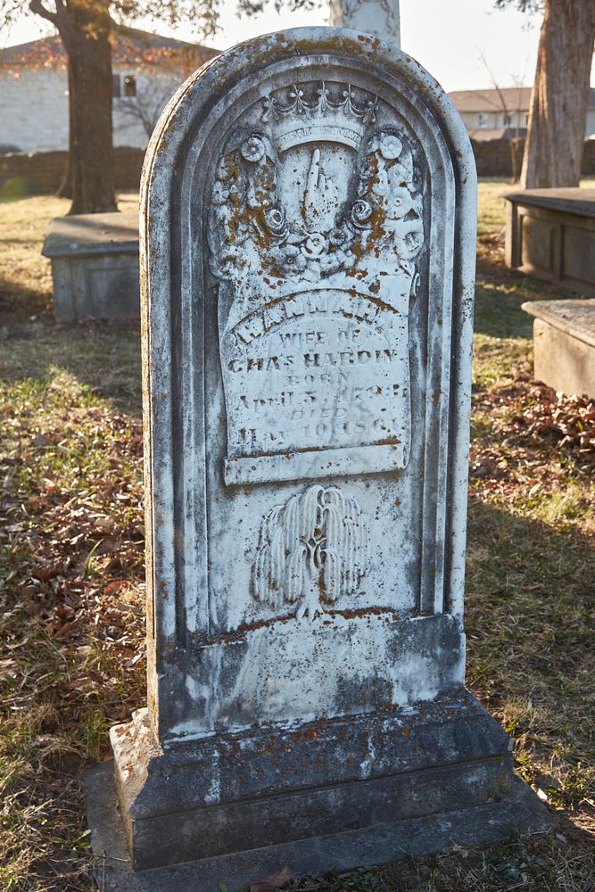                         Gravestone at Jewell Cemetery, which dates to 1822 in Columbia, Missouri                        