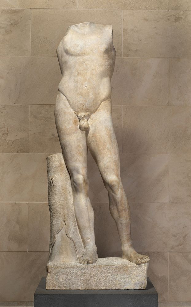 Marble statue of the so-called Apollo Lykeios