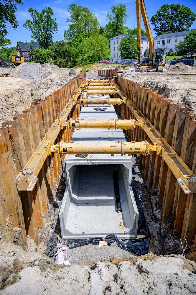 Town Creek Culvert work continues at E 5th Street and at Washington & W 8th Streets. April 24, 2019.