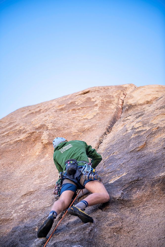 Climber Steward climbing at White Cliffs of Dover, California