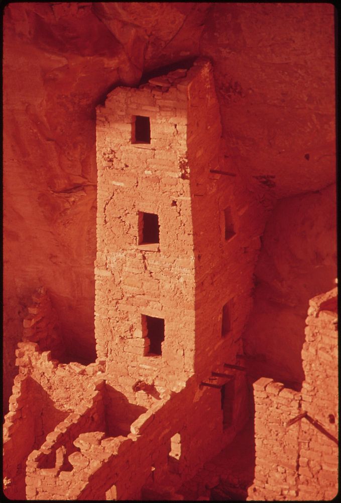 Four stories high, square tower house, was built about 800 years ago in a shallow cave of Navajo Canyon, 05/1972.…