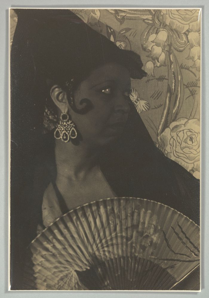 Photographic print of Ethel Waters as Carmen, Carl Van Vechten