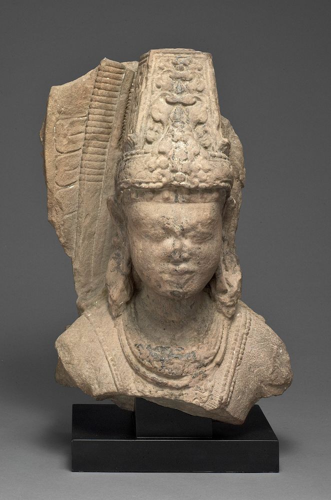 Bust of Crowned God Vishnu
