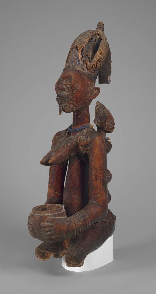 Female Figure with Bowl by Abogunde of Ede