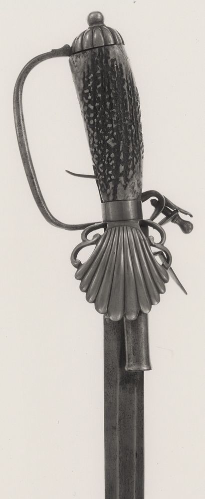 Hunting Sword combined with Flintlock Pistol